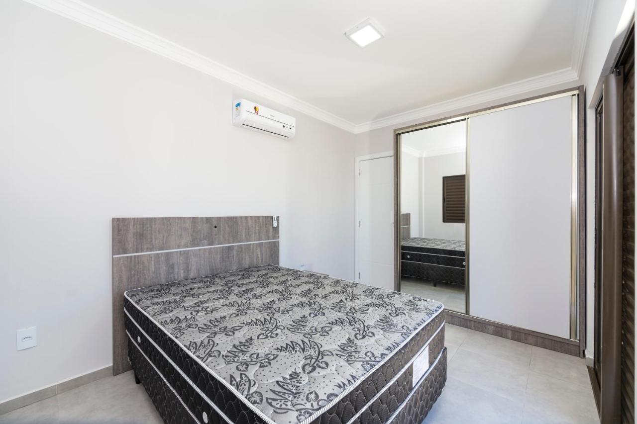 Residencial Sks Apartment บอมบินญัส ภายนอก รูปภาพ