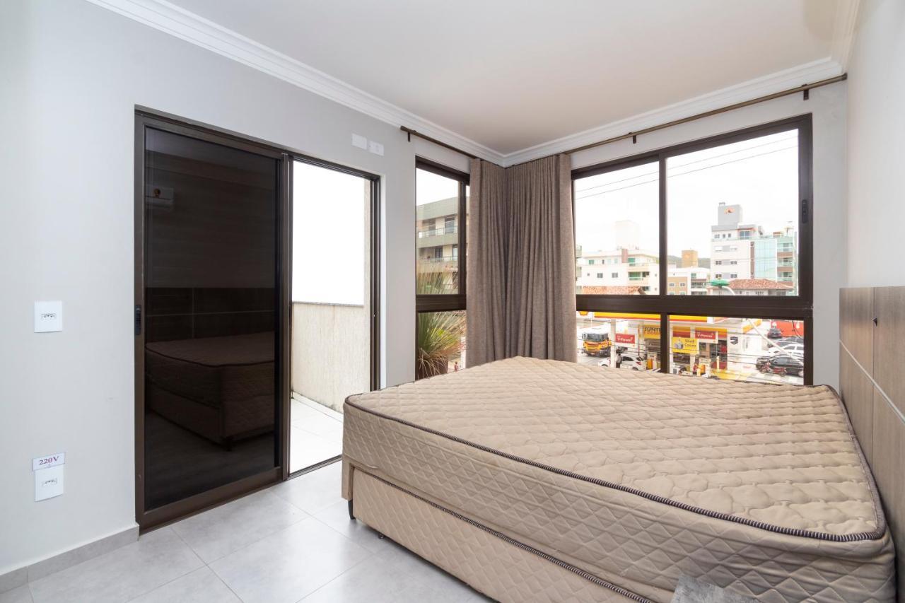 Residencial Sks Apartment บอมบินญัส ภายนอก รูปภาพ